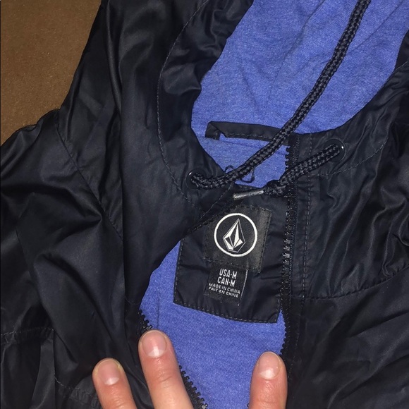 Volcom jacket - Picture 3 of 4